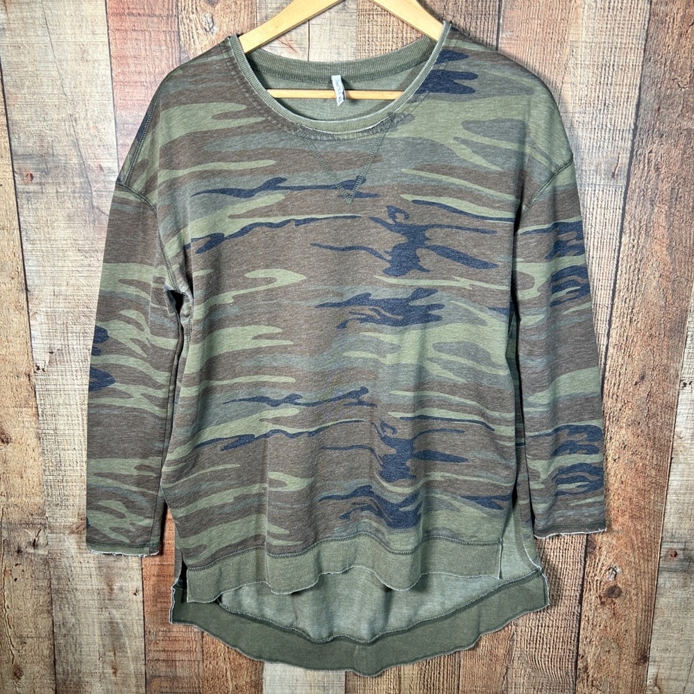 Z Supply XS Camo Weekender Pullover Sweatshirt Baby French Terry Distressed